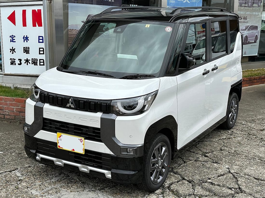 Mitsubishi Delica