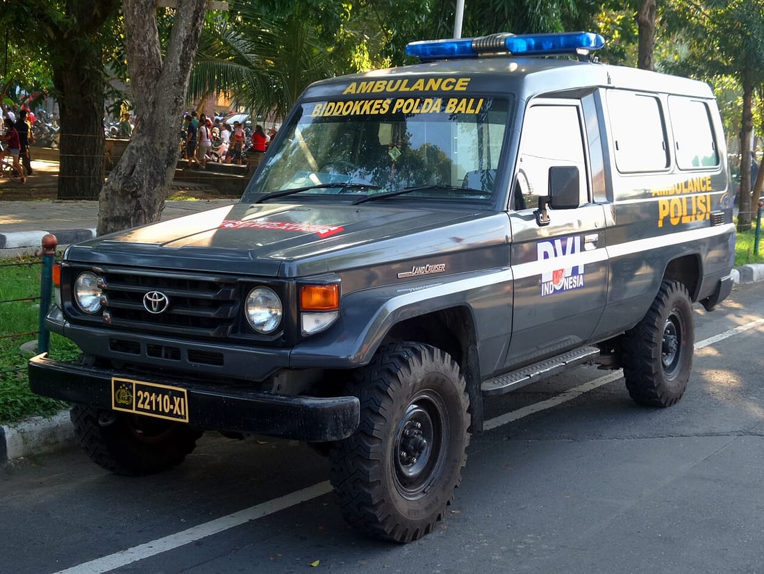 Toyota Land Cruiser 70